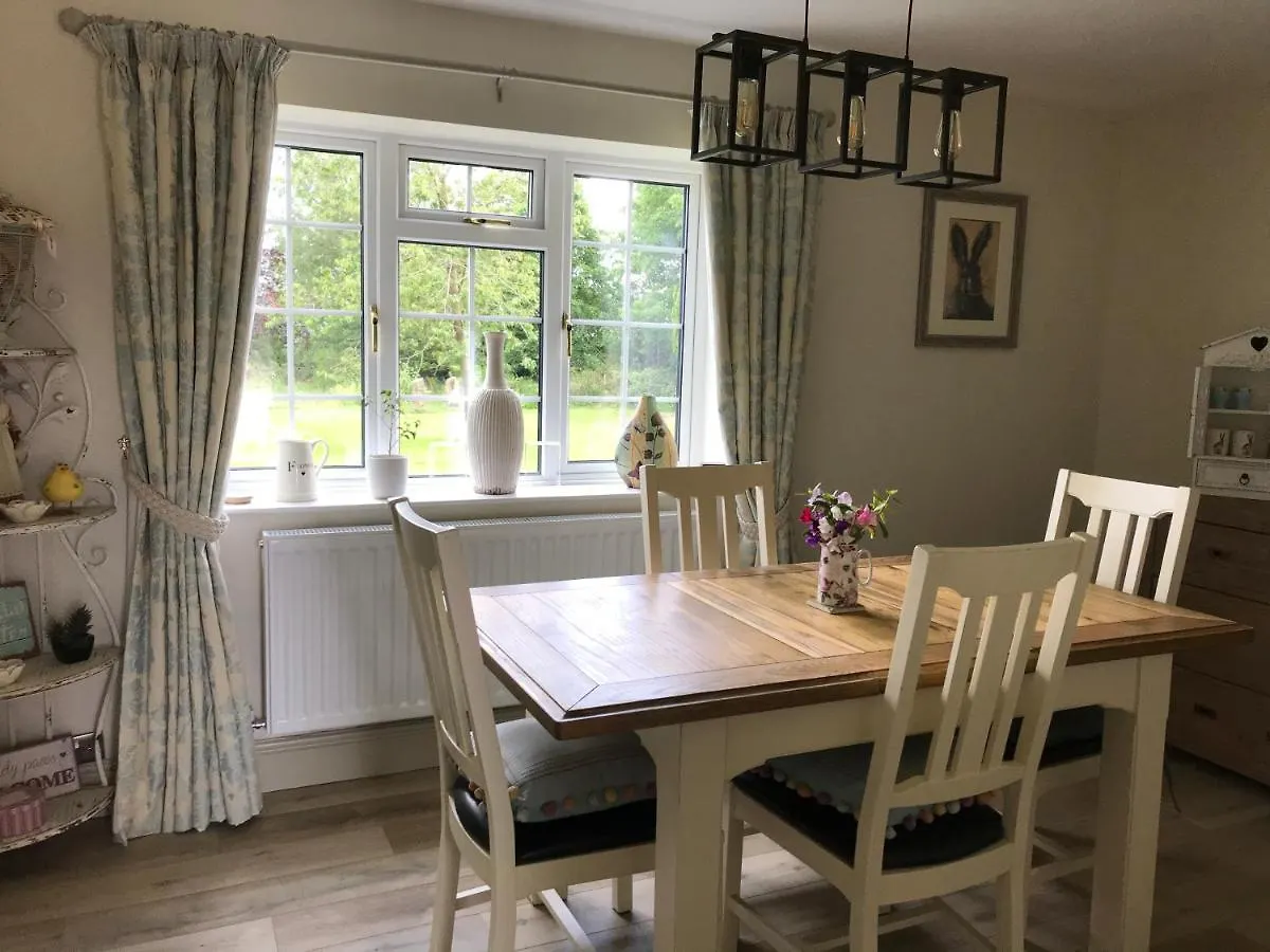 Ticketyboo Suites Pickering Bed & Breakfast