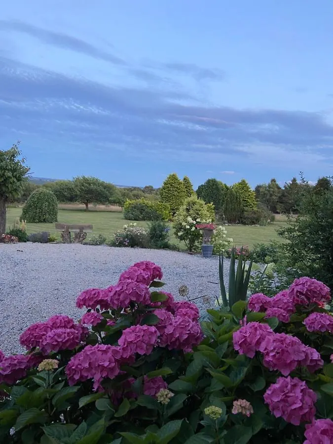 Ticketyboo Suites Pickering Bed & Breakfast